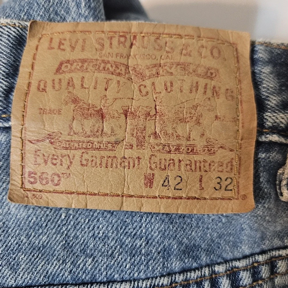 Vintage Levis 560 Jeans Mens 40x31 Loose Tapered Leg USA  Y2K Year 2000 Comfort